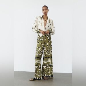 Zara Limited Edition Satin Wide Leg Printed Pants Green High Waisted Size S
